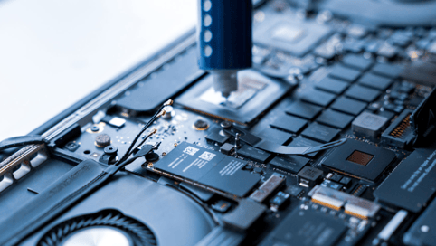 a computer motherboard with a screwr and a screwr