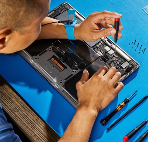 Macbook, Laptop, screen replacement, power issue, battery, keyboard and water damage.