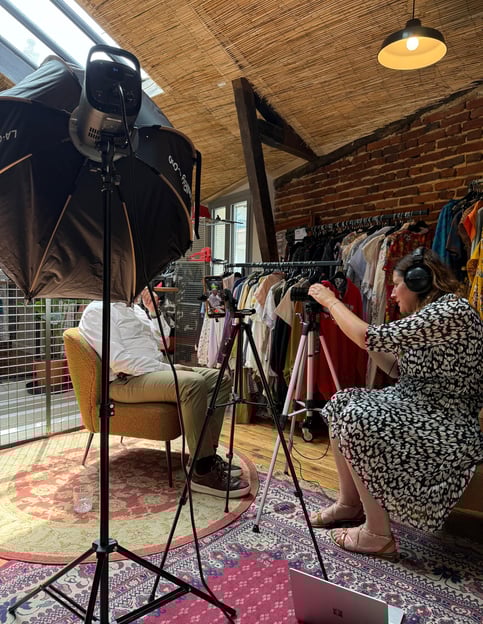 Tournage interview corporate sur site avec vidéaste pro