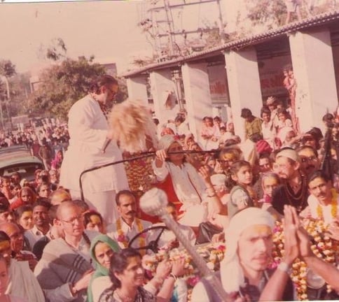 Shri Babaji in viaggio
