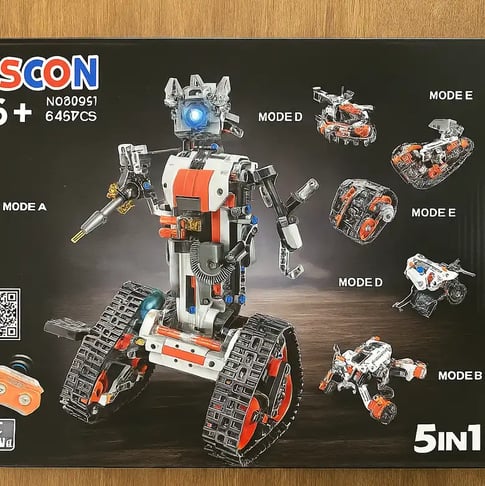 Caja de robot a control remoto