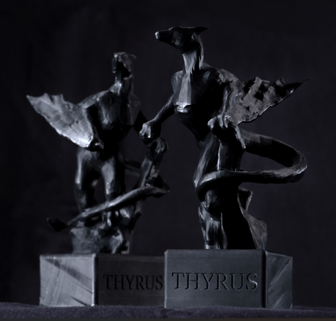 statuetta in resina nera drago thyrus terni 