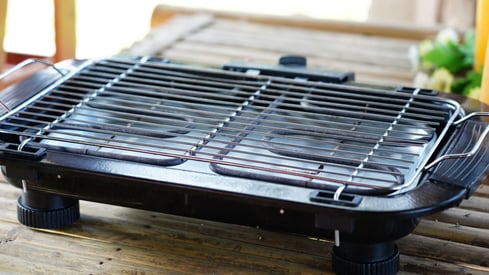 a grill grill with a grill and a grill