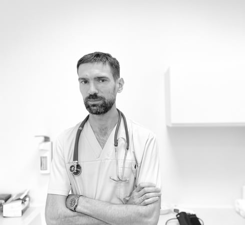 Vitalii Ivasenko, lekarz internista