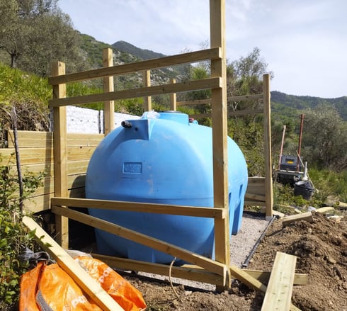 Cuve qui va servir de réservoir installé par FORAX