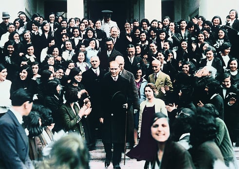 Türk Aydınlanması Kimdir?