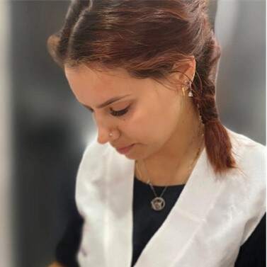Chiara Biagini owner operator Chiara Elite Beauty