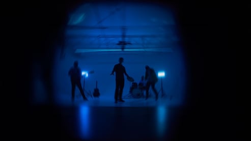 Otro Lado banner art de Reni Blu y Miguel Urdaneta