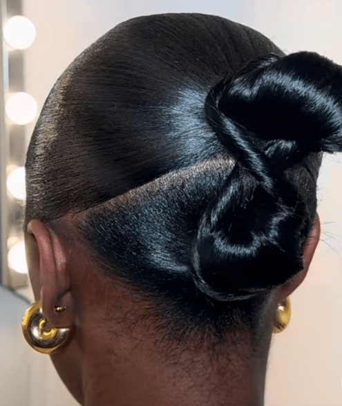 natural hair low bun