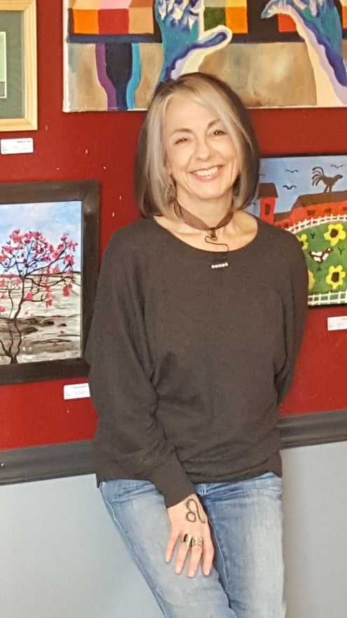 Photo-of-author-artist-at-art-show