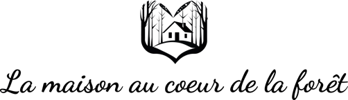 La maison au cœur de la forêt logo