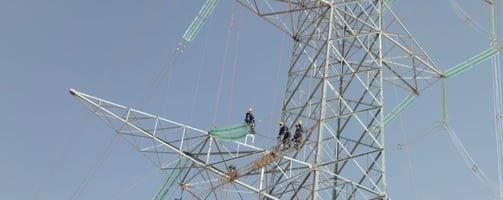 Insulator Hoisting