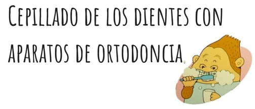 cepillado de los dientes con aparatos de ortodoncia