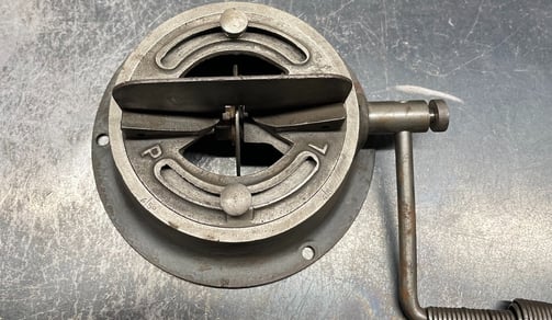 restauration moto ancienne  rectifieuse à segment Bem Muller