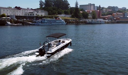The Endure speedboat cruising on the Douro River