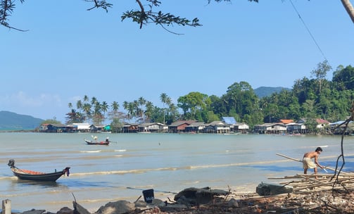 Ban Thong Tanot, Sawi Chumphon