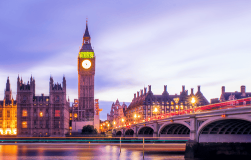 a big ben bridge in london at night