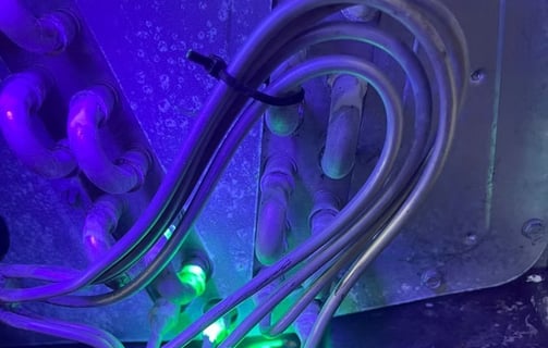 glow dye refrigerant leak test