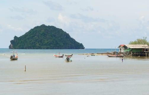 Ban Thong Tanot, Sawi Chumphon