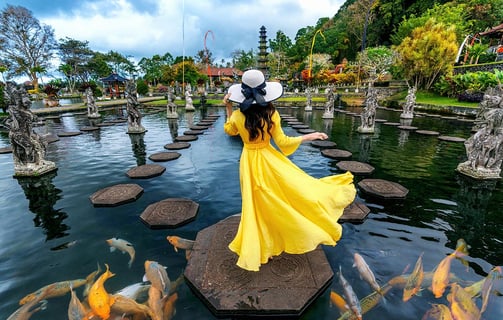 It lies on the south-eastern slope of the island’s highest mountain, Mount Agung, and was built in