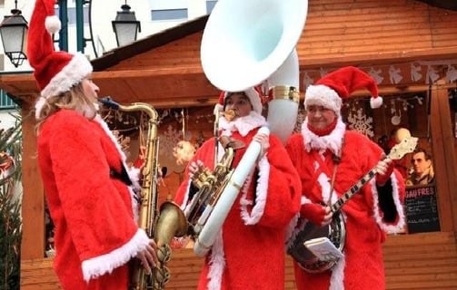 Orchestres animations de Noël, marché de Noël