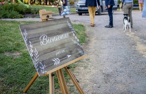 Photographe baptême la chapelle saint ursin