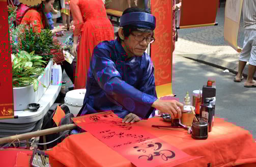 Street artist in Ho Chi Minh City, Vietnam