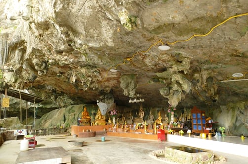 Nam Lot Cave, Chumphon Sawi