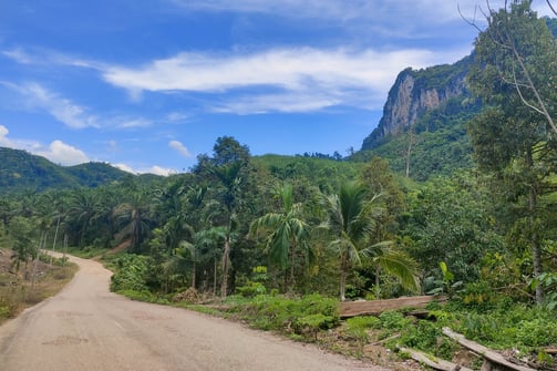 Nam Lot Cave, Chumphon Sawi