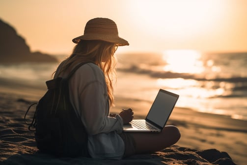 mulher utilizando inteligência artificial na praia