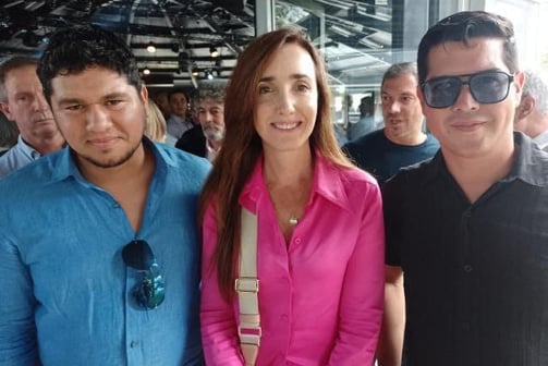 Victoria Villaroel, Partido Liberar de Puerto Madryn. Javier Milei