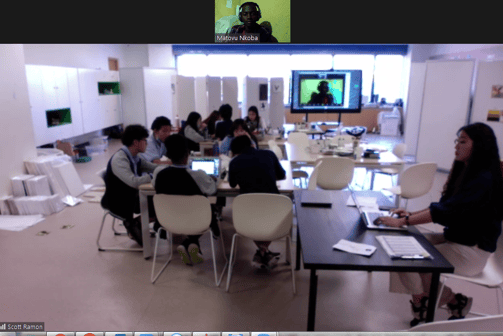 Taking online Clases at Xian Lianjiatan International School
