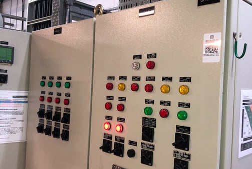 PAINEL QUADRO ELÉTRICO AUTOMAÇÃO