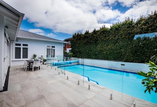 Pool fence glazing Auckland