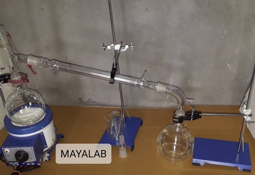 glass-distillation-apparatus