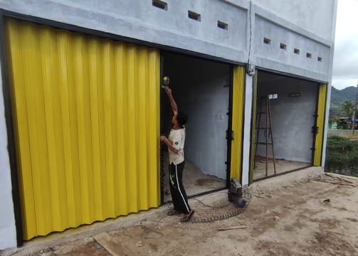 Pintu Press/Folding Gate 