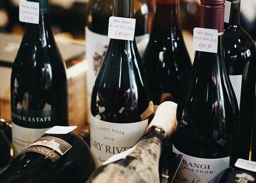 Club de vinhos uma seleção cuidada de vinhos por especialistas e Sommelier. 