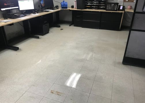 CLEAN AND WAXING VCT FLOOR