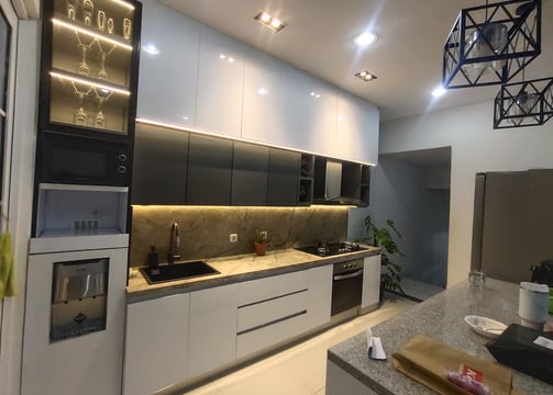 kitchen aluminium design