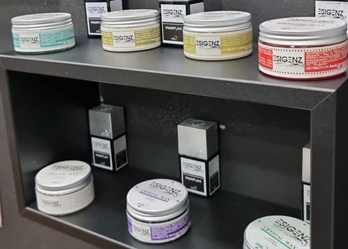 Prodotti per capelli marchiati esigenz