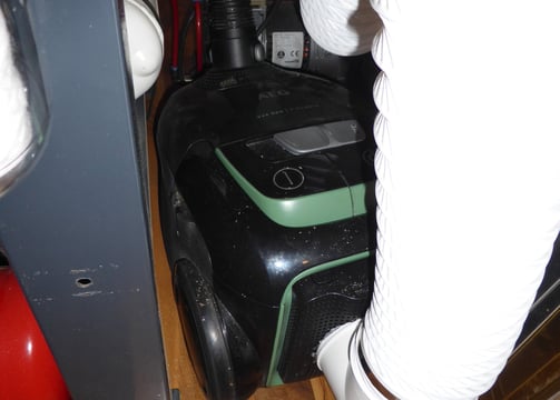 vacuum cleaner