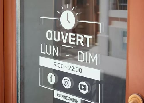 Autocollant vitrine 