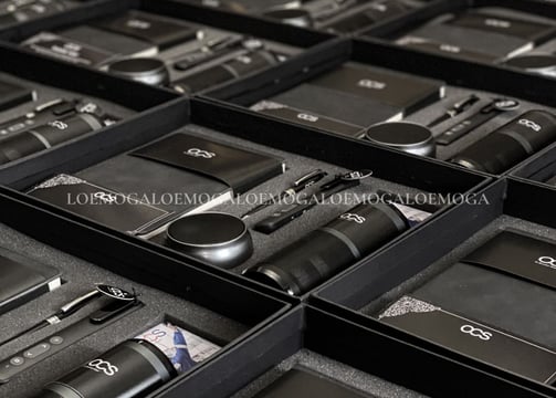 Loemoga Merchandise Corporate Gift