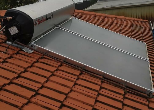 Service solahart solar water heater
