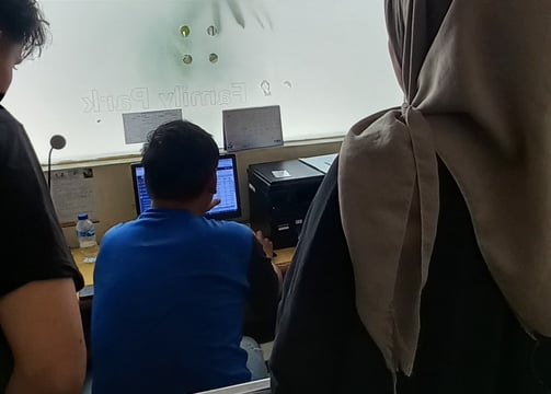 Accessdoor and Attendance Installation and training
