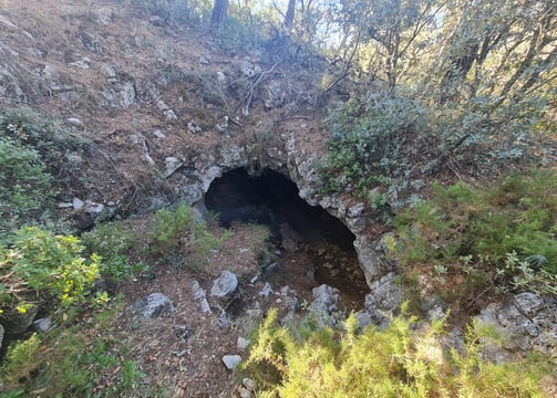 La grotte énéolithique de Masia la Pastora