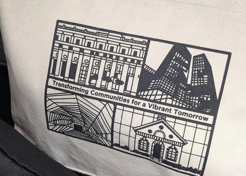 a tote bag with a picture of a cityscape