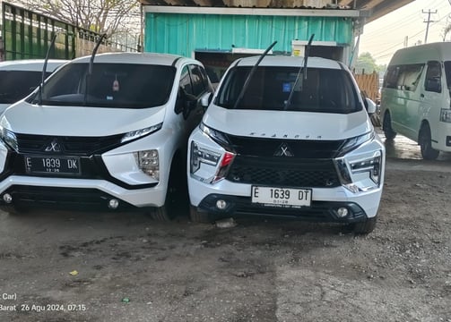 Sewa mobil terjangkau untuk perjalanan dalam dan luar kota.