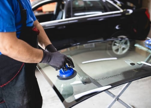 Truck windshield replacement