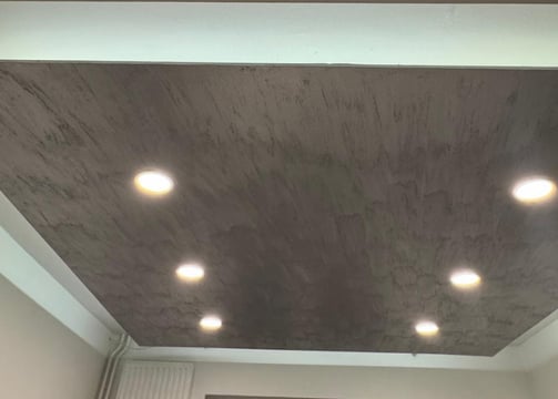 Banyo ve Şömine için Zarif Seramik Tasarımı – Şık, Modern ve Isıya Dayanıklı